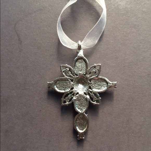 Cross Chocker/Pendant - Picture 4 of 4